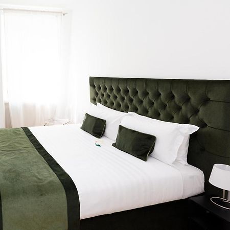 Home At Rome Vatican Suites Exterior foto
