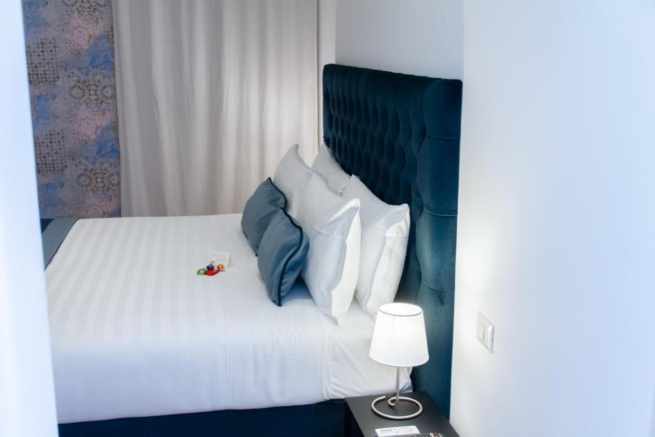 Home At Rome Vatican Suites Exterior foto